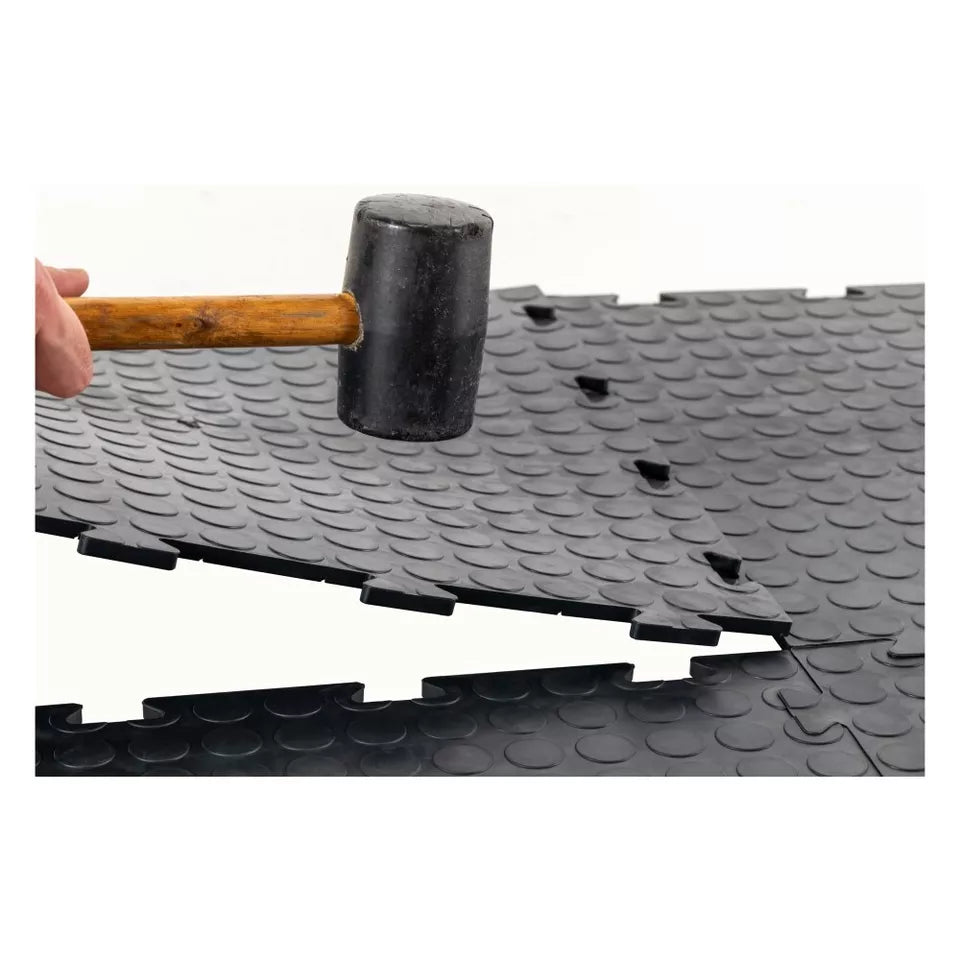 Interlocking Garage Flooring Tiles Heavy Duty 12mm Thick Workshop Floor PVC Gym