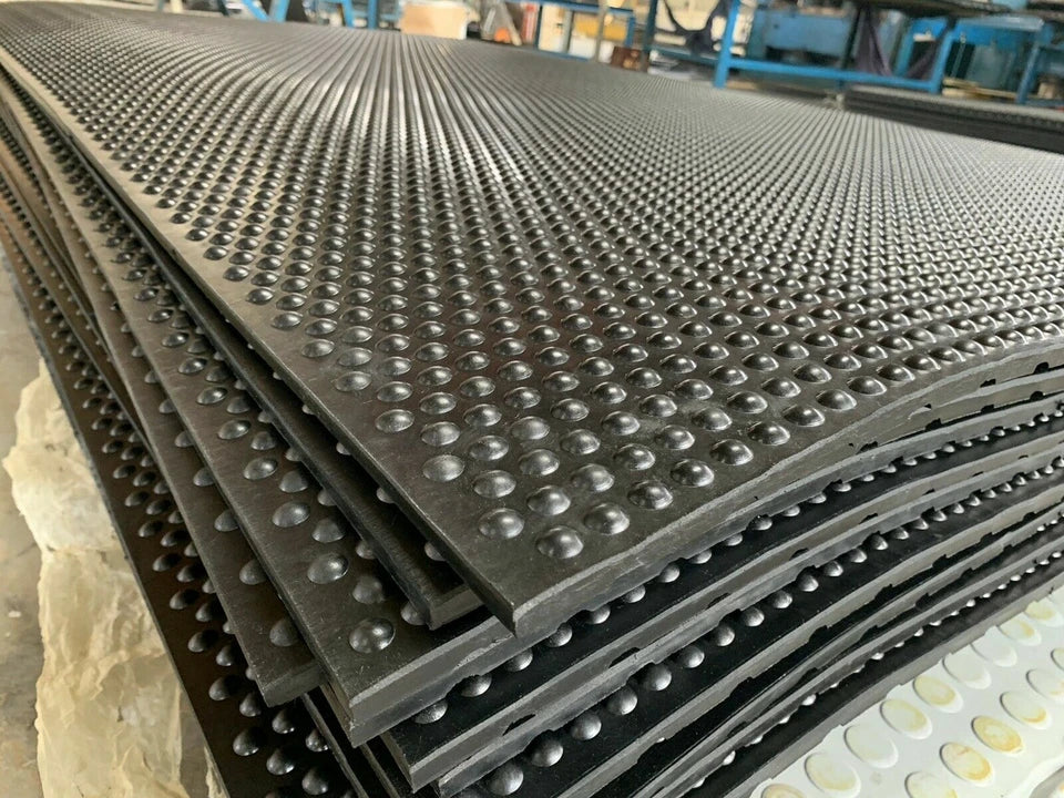 Rubber Floor Gym mats, Commercial Flooring 18mm(6ftx4ft) Foot Bubble Top Pattern