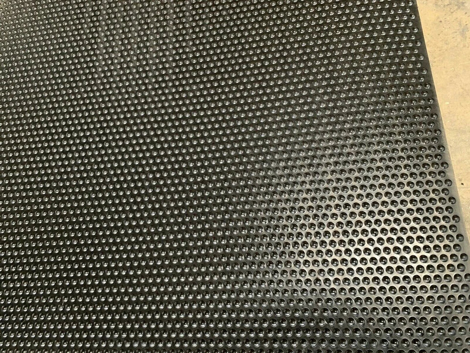 Rubber stable horse mat, 12mm Thickness (6ft x 4ft) Heavy Duty bubble top 25kg