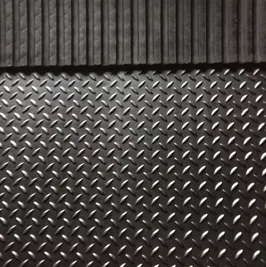 Rubber Stable Mats, Checker Design