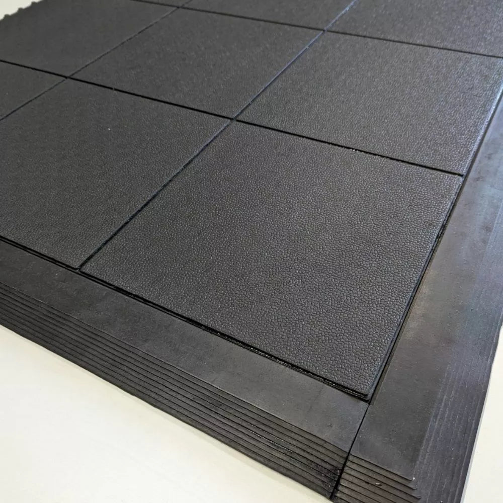 Interlocking Rubber Gym Mat Floor Tiles | Edge Strips