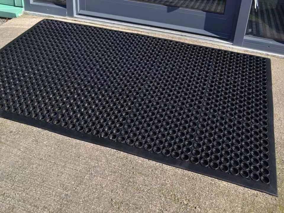 Door Mat Heavy Duty Rubber Non-Slip Weatherproof Entrance Safety Mats | 6 Sizes