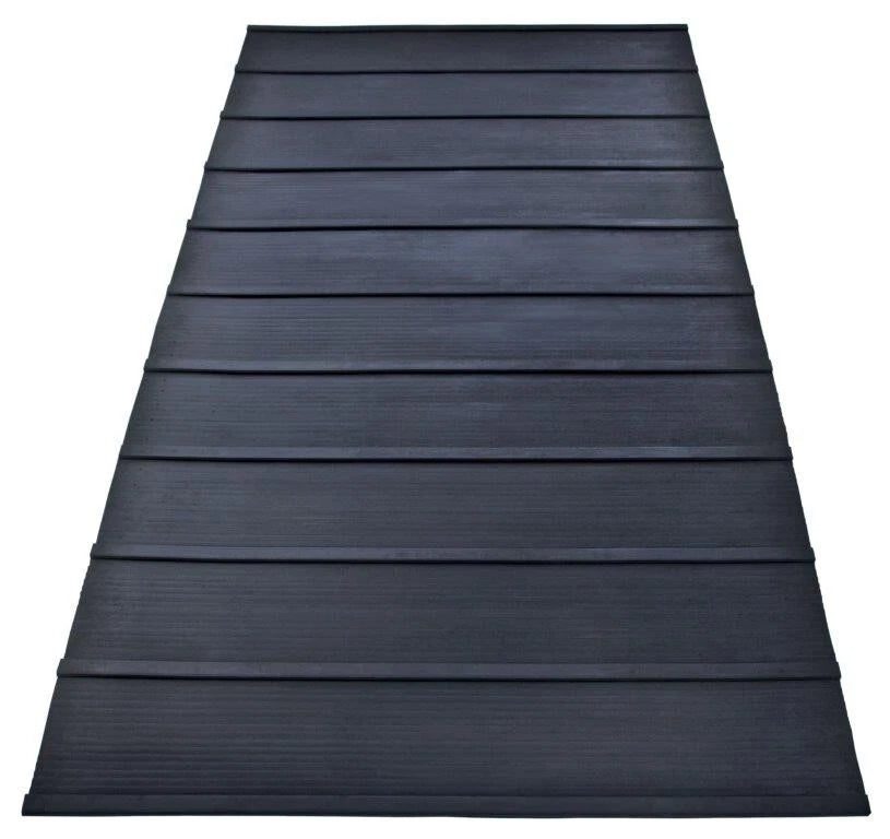 Horse box Trailer Ramp mat 110cm wide x 135cm long x 20mm Rib thickness