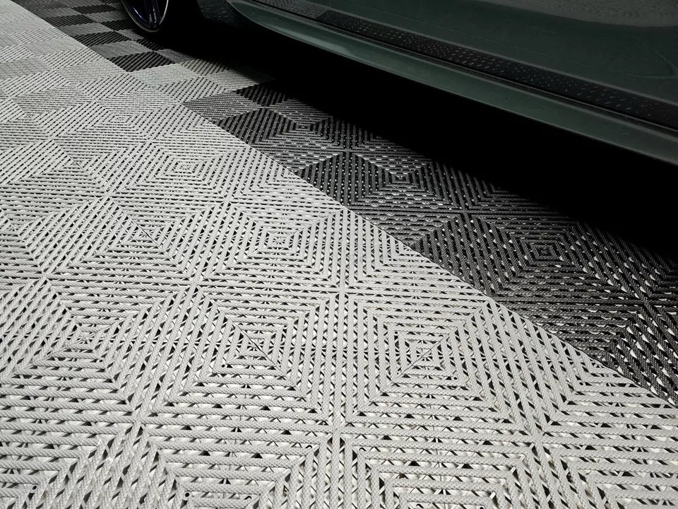 Modular Interlocking Garage Flooring Tiles